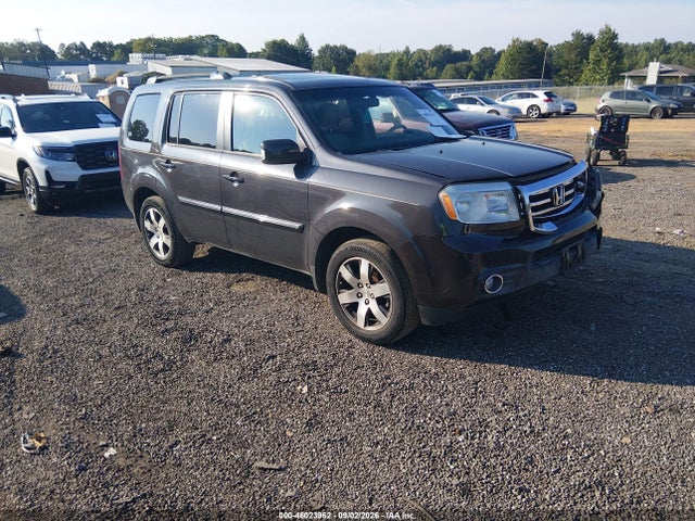 46023962 :رقم المزاد ، 5FNYF4H97CB058057 vin ، 2012 Honda Pilot Touring مزاد بيع