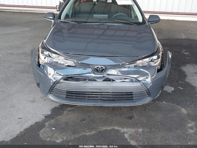 2025 Toyota Corolla Le მანქანა იყიდება აუქციონზე, vin: 5YFB4MDE6SP282728, აუქციონის ნომერი: 46023990