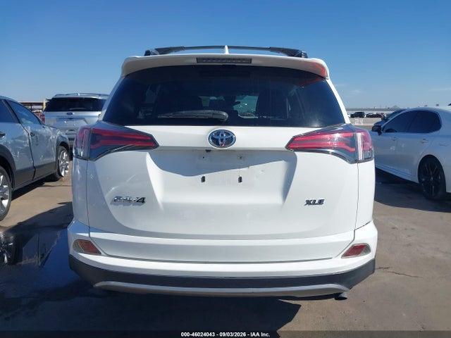 Aukcja sprzedaży 2018 Toyota Rav4 Xle, vin: JTMWFREV4JJ746559, numer aukcji: 46024043
