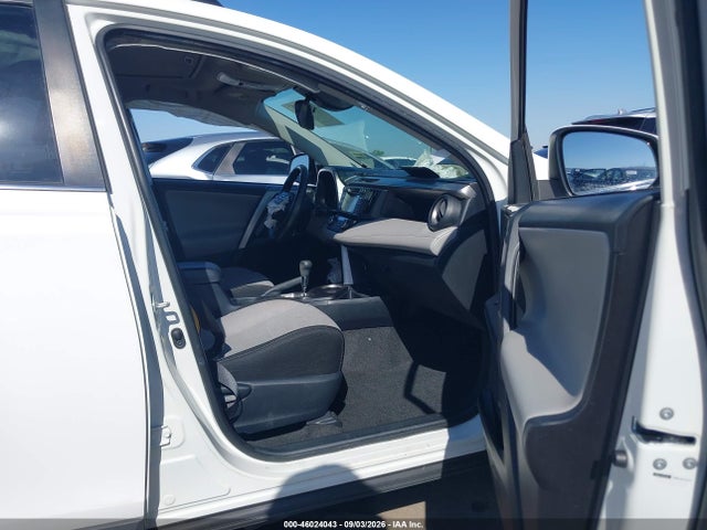 Aukcja sprzedaży 2018 Toyota Rav4 Xle, vin: JTMWFREV4JJ746559, numer aukcji: 46024043