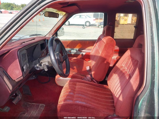 Продажа на аукционе авто 1993 Chevrolet Gmt-400 C1500, vin: 2GCEC19K7P1256786, номер лота: 46024082