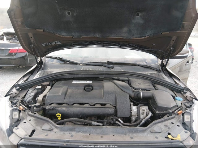 Продаж на аукціоні авто 2015 Volvo Xc60 T6, vin: YV4902RK1F2736995, номер лоту: 46024098