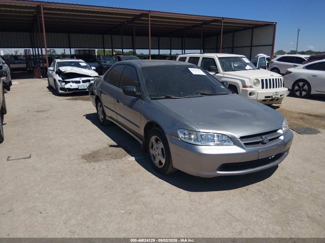 Auction sale of the 2000 Honda Accord 2.3 Ex, vin: JHMCG6584YC035417, lot number: 46024129