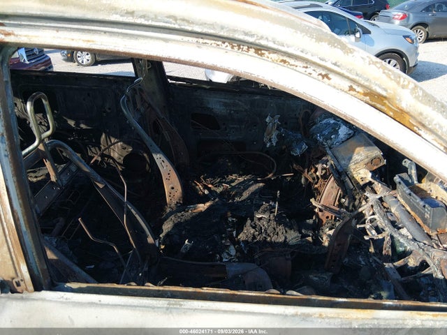 46024171 :رقم المزاد ، 5TDZARFH0KS056137 vin ، 2019 Toyota Highlander Le مزاد بيع
