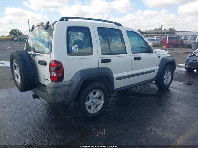 46024179 :رقم المزاد ، 1J8GL48K47W660660 vin ، 2007 Jeep Liberty Sport مزاد بيع