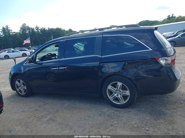 2011 Honda Odyssey Touring/touring Elite მანქანა იყიდება აუქციონზე, vin: 5FNRL5H98BB017972, აუქციონის ნომერი: 46024195