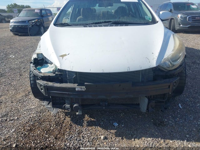 Продажа на аукционе авто 2016 Hyundai Elantra Se, vin: 5NPDH4AE9GH732183, номер лота: 46024232
