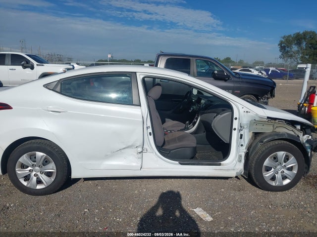 Продажа на аукционе авто 2016 Hyundai Elantra Se, vin: 5NPDH4AE9GH732183, номер лота: 46024232