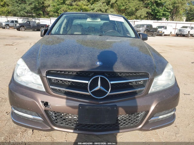 Продаж на аукціоні авто 2013 Mercedes-benz C 300 Luxury 4matic, vin: WDDGF8AB5DR258193, номер лоту: 46024260