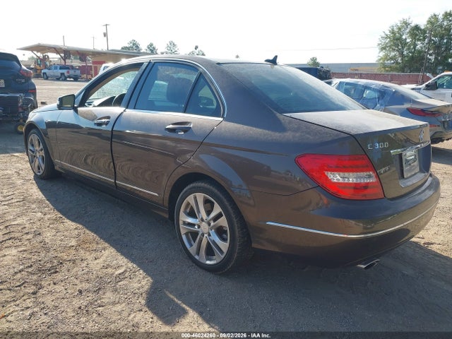 Продаж на аукціоні авто 2013 Mercedes-benz C 300 Luxury 4matic, vin: WDDGF8AB5DR258193, номер лоту: 46024260