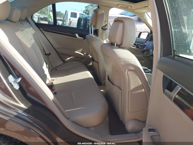 Продаж на аукціоні авто 2013 Mercedes-benz C 300 Luxury 4matic, vin: WDDGF8AB5DR258193, номер лоту: 46024260