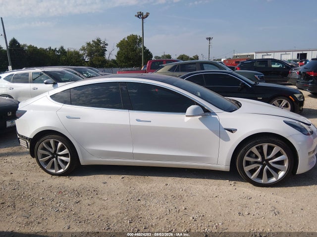 Aukcja sprzedaży 2018 Tesla Model 3 Long Range/mid Range, vin: 5YJ3E1EA6JF015790, numer aukcji: 46024283