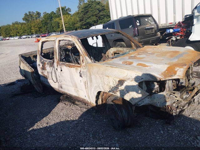 2021 Toyota Tacoma Sr მანქანა იყიდება აუქციონზე, vin: 3TYAX5GN7MT033678, აუქციონის ნომერი: 46024313