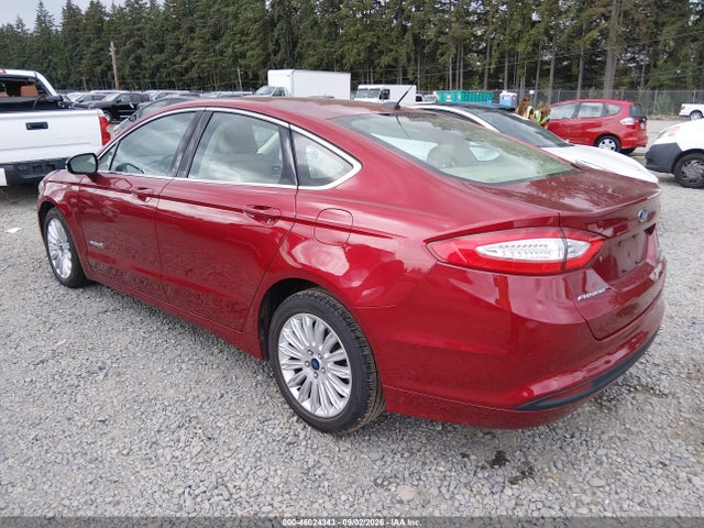 Продажа на аукционе авто 2015 Ford Fusion Hybrid Se, vin: 3FA6P0LU0FR173004, номер лота: 46024343