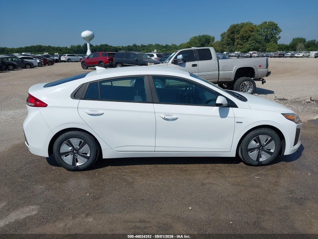 Продажа на аукционе авто 2019 Hyundai Ioniq Hybrid Blue, vin: KMHC65LC3KU159424, номер лота: 46024352