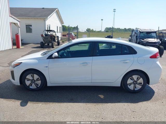 Продажа на аукционе авто 2019 Hyundai Ioniq Hybrid Blue, vin: KMHC65LC3KU159424, номер лота: 46024352