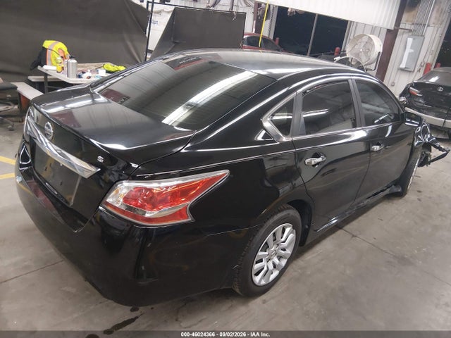 Nissan Altima 2.5 S 2015 1N4AL3AP0FC200544 Image 4