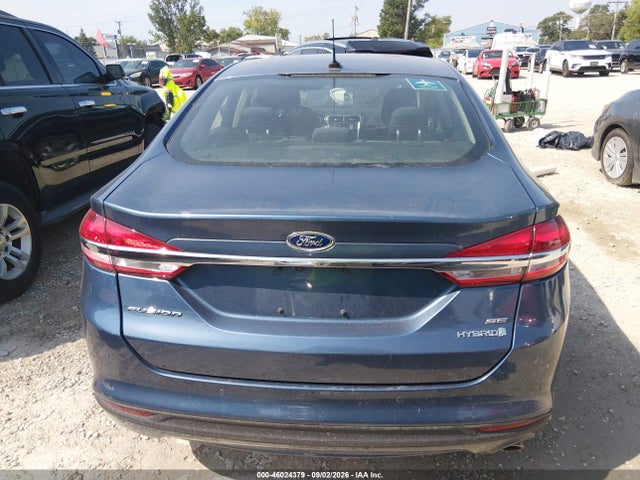 2018 Ford Fusion Hybrid Se მანქანა იყიდება აუქციონზე, vin: 3FA6P0LU7JR268975, აუქციონის ნომერი: 46024379