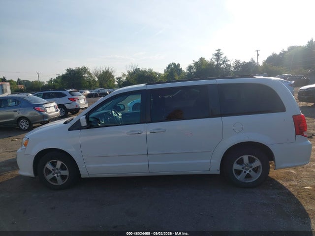 2013 Dodge Grand Caravan Sxt მანქანა იყიდება აუქციონზე, vin: 2C4RDGCG1DR549568, აუქციონის ნომერი: 46024408