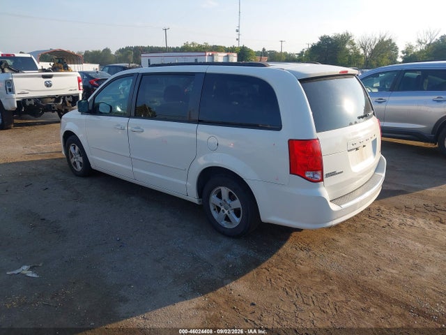 2013 Dodge Grand Caravan Sxt მანქანა იყიდება აუქციონზე, vin: 2C4RDGCG1DR549568, აუქციონის ნომერი: 46024408