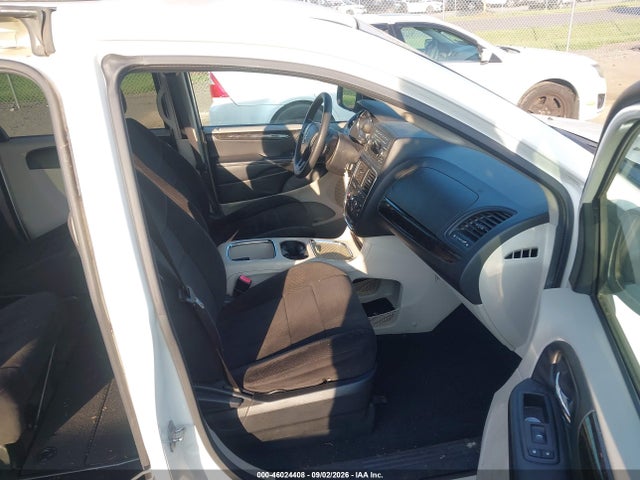 2013 Dodge Grand Caravan Sxt მანქანა იყიდება აუქციონზე, vin: 2C4RDGCG1DR549568, აუქციონის ნომერი: 46024408