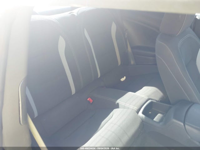 46024434 :رقم المزاد ، 1G1FB1RX3N0106341 vin ، 2022 Chevrolet Camaro Rwd  1lt مزاد بيع