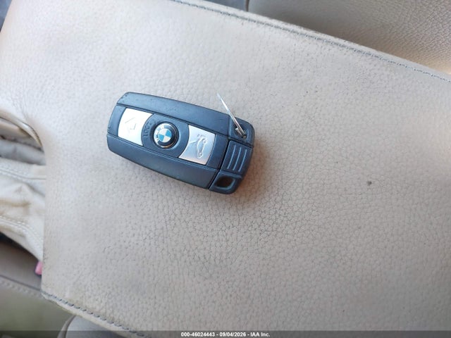 2009 Bmw 328i მანქანა იყიდება აუქციონზე, vin: WBAPH77569NL84462, აუქციონის ნომერი: 46024443