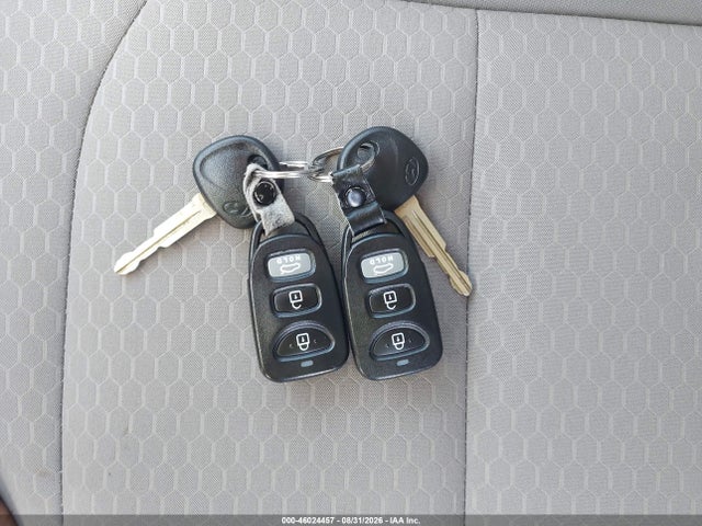 Hyundai ELANTRA SE 2019 5NPD74LF2KH486174 Image 11