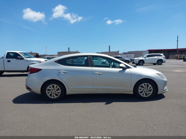 Hyundai ELANTRA SE 2019 5NPD74LF2KH486174 Image 15