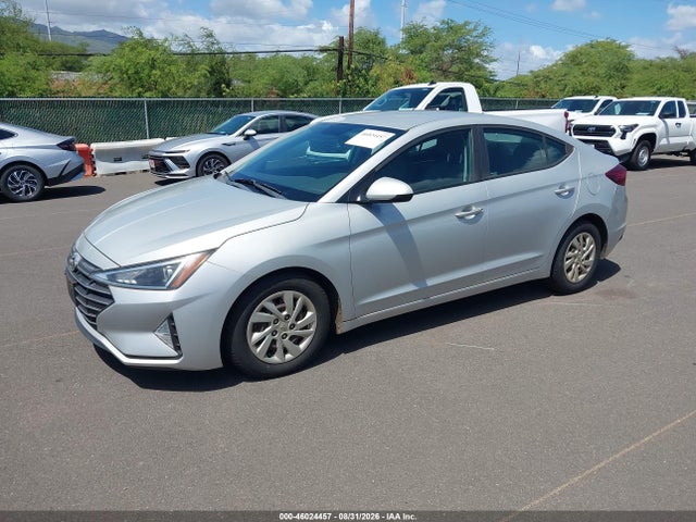 Hyundai ELANTRA SE 2019 5NPD74LF2KH486174 Image 2