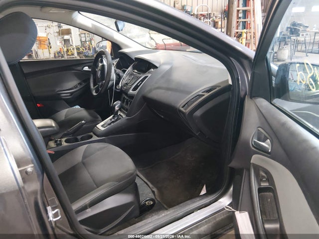 46024482 :رقم المزاد ، 1FADP3K20EL408426 vin ، 2014 Ford Focus Se مزاد بيع