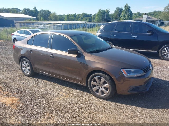 Продажа на аукционе авто 2012 Volkswagen Jetta 2.0l S, vin: 3VW2K7AJ5CM335420, номер лота: 46024485