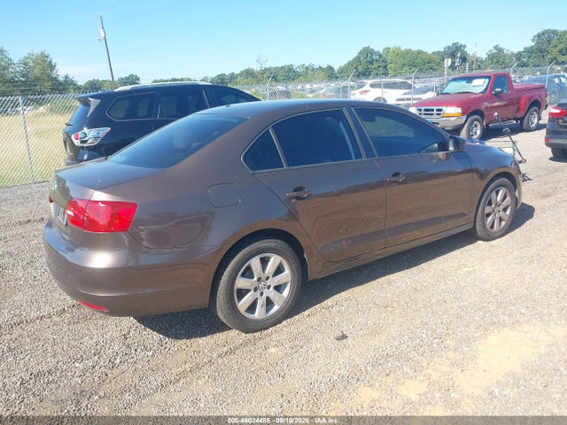 Продажа на аукционе авто 2012 Volkswagen Jetta 2.0l S, vin: 3VW2K7AJ5CM335420, номер лота: 46024485