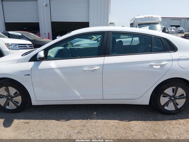 46024487 :رقم المزاد ، KMHC65LC8LU233356 vin ، 2020 Hyundai Ioniq Hybrid Blue مزاد بيع