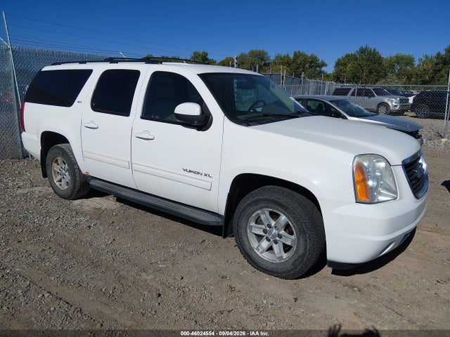 2010 Gmc Yukon Xl 1500 Slt მანქანა იყიდება აუქციონზე, vin: 1GKUKKE39AR124151, აუქციონის ნომერი: 46024554