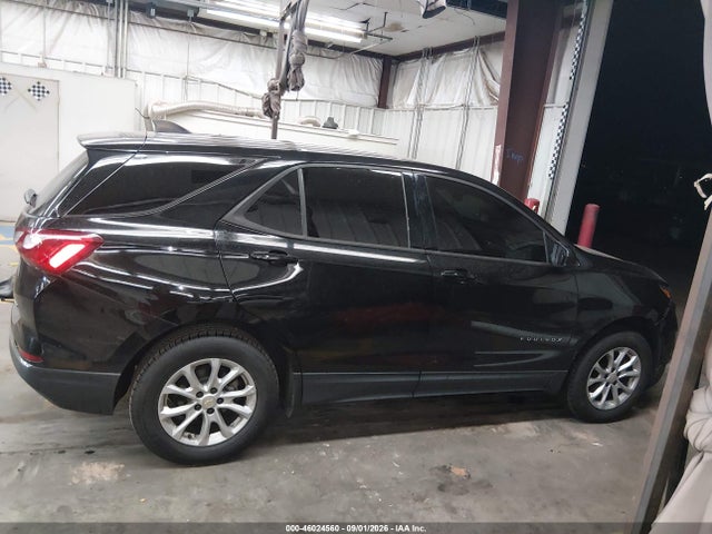 Chevrolet EQUINOX LS 2018 2GNAXREV7J6312860 Image 13