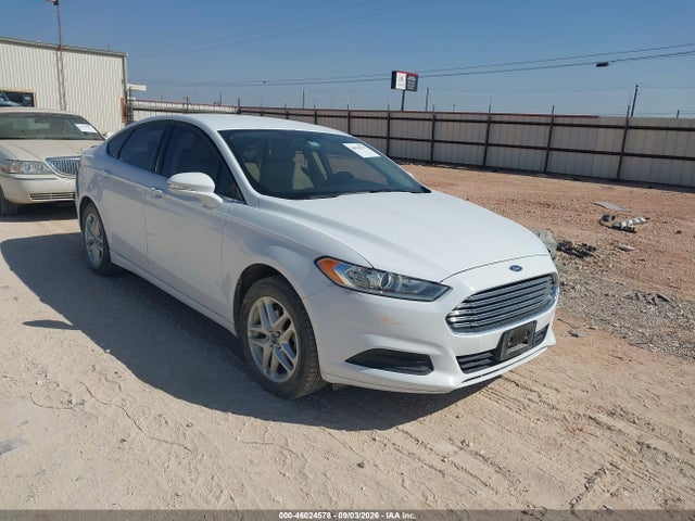 46024578 :رقم المزاد ، 3FA6P0HD0FR304456 vin ، 2015 Ford Fusion Se مزاد بيع