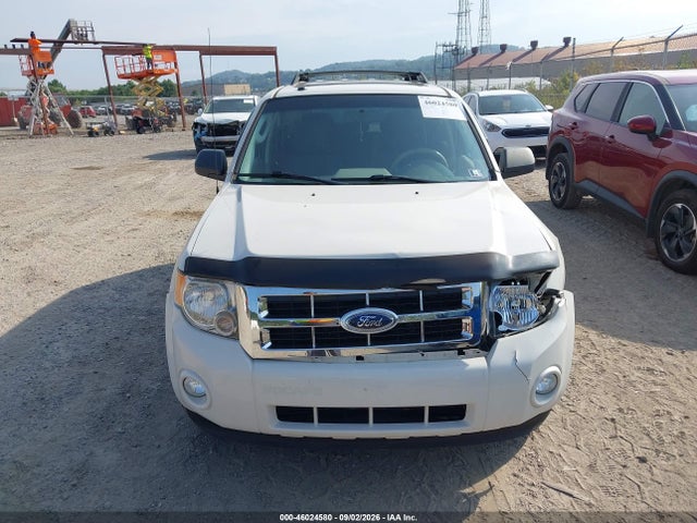 46024580 :رقم المزاد ، 1FMCU93G79KC80950 vin ، 2009 Ford Escape Xlt مزاد بيع
