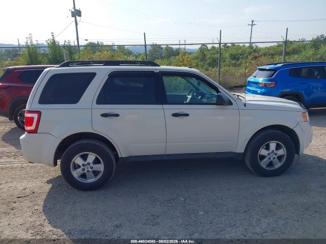 46024580 :رقم المزاد ، 1FMCU93G79KC80950 vin ، 2009 Ford Escape Xlt مزاد بيع