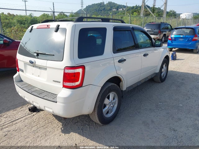 46024580 :رقم المزاد ، 1FMCU93G79KC80950 vin ، 2009 Ford Escape Xlt مزاد بيع