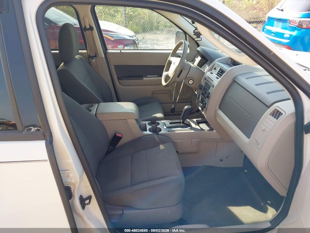 46024580 :رقم المزاد ، 1FMCU93G79KC80950 vin ، 2009 Ford Escape Xlt مزاد بيع