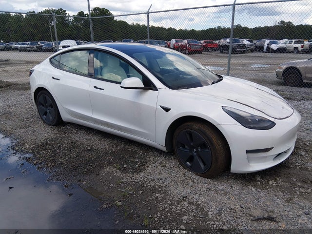 46024593 :رقم المزاد ، 5YJ3E1EB8NF233860 vin ، 2022 Tesla Model 3 Long Range Dual Motor All-wheel Drive مزاد بيع