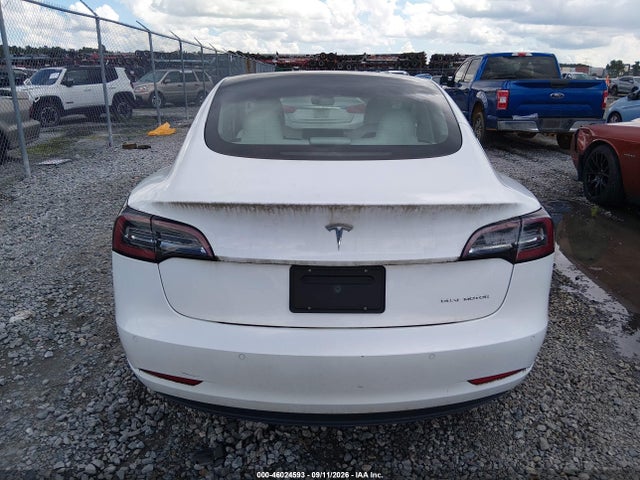 46024593 :رقم المزاد ، 5YJ3E1EB8NF233860 vin ، 2022 Tesla Model 3 Long Range Dual Motor All-wheel Drive مزاد بيع