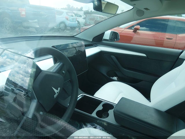 46024593 :رقم المزاد ، 5YJ3E1EB8NF233860 vin ، 2022 Tesla Model 3 Long Range Dual Motor All-wheel Drive مزاد بيع