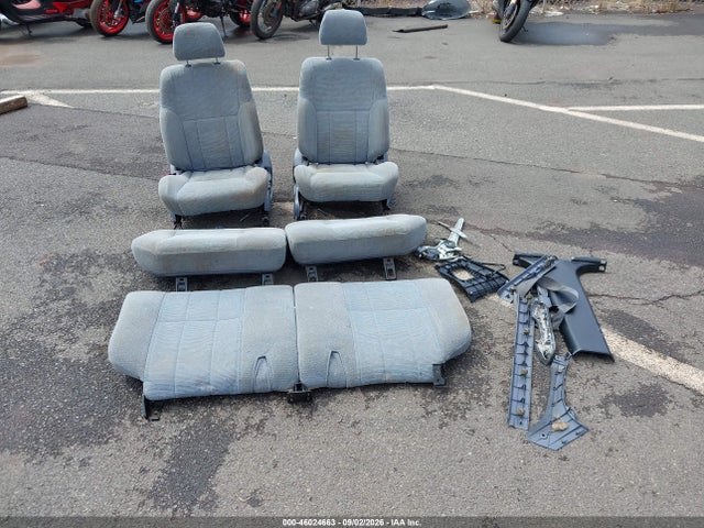 46024663 :رقم المزاد ، JT3GN86R6X0102793 vin ، 1999 Toyota 4runner Sr5 V6 مزاد بيع