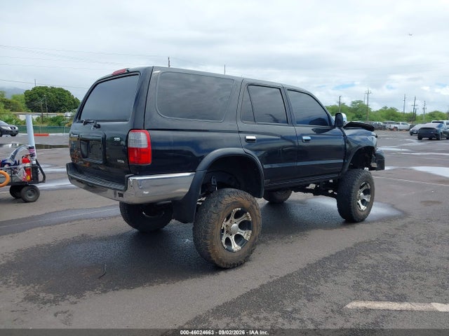 46024663 :رقم المزاد ، JT3GN86R6X0102793 vin ، 1999 Toyota 4runner Sr5 V6 مزاد بيع