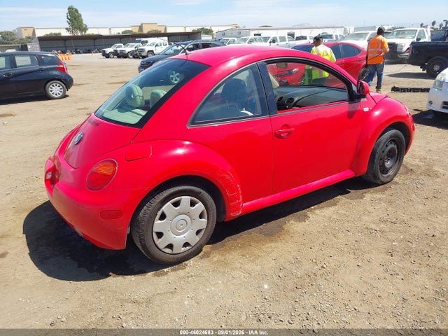 46024683 :رقم المزاد ، 3VWCC21C7XM443310 vin ، 1999 Volkswagen New Beetle Gls مزاد بيع