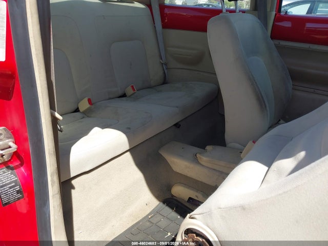 46024683 :رقم المزاد ، 3VWCC21C7XM443310 vin ، 1999 Volkswagen New Beetle Gls مزاد بيع