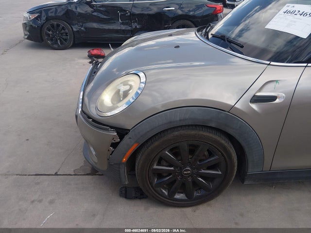 46024691 :رقم المزاد ، WMWWG5C54G3A83466 vin ، 2016 Mini Convertible Cooper مزاد بيع