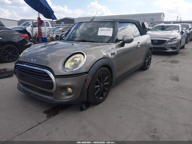 46024691 :رقم المزاد ، WMWWG5C54G3A83466 vin ، 2016 Mini Convertible Cooper مزاد بيع